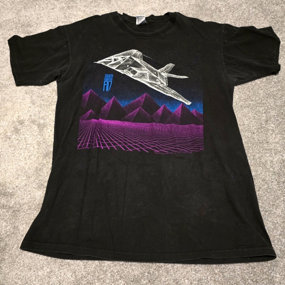 Vintage blackbird f117 stealth fighter shirt